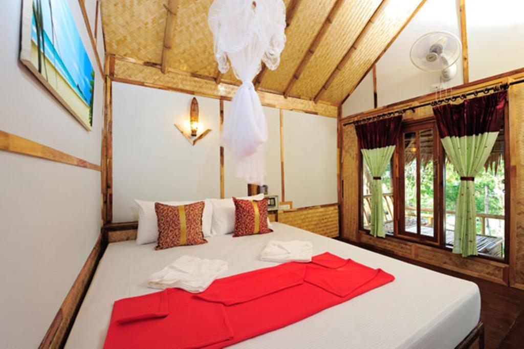 Phuphaya Seaview Resort - Adult Only Phi Phi-øyene Rom bilde